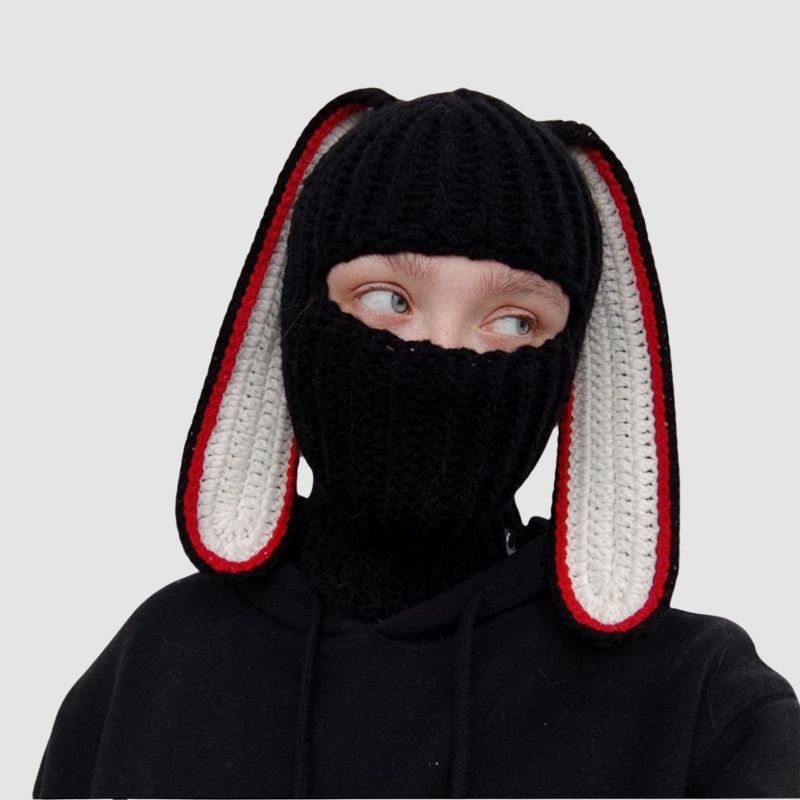 Gorro de punto con diseño de orejas de conejo
