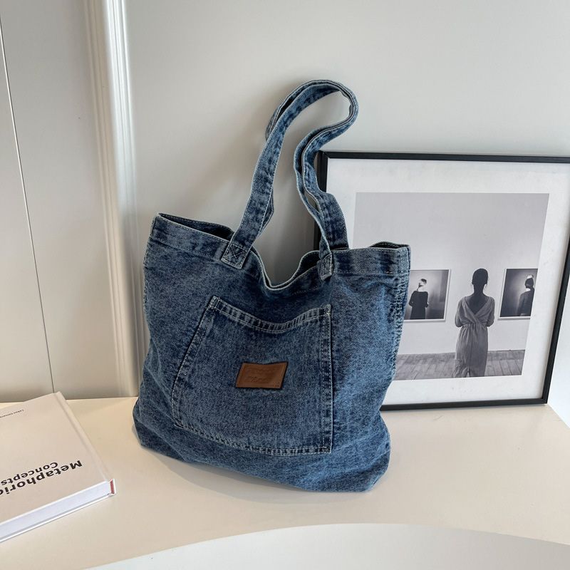 Bolso de hombro de mezclilla lavada