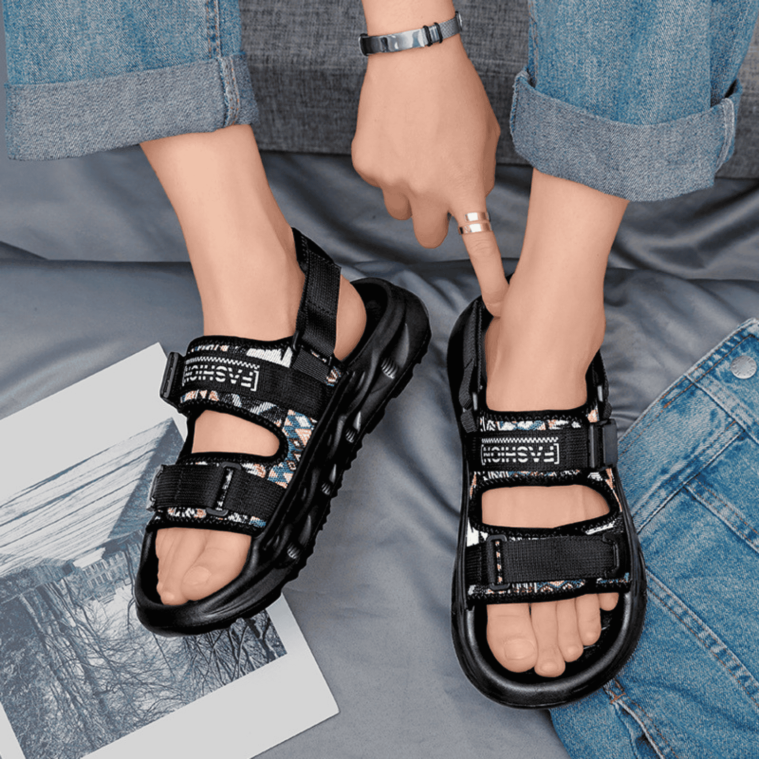Lightweight Thick-Soled Sandals