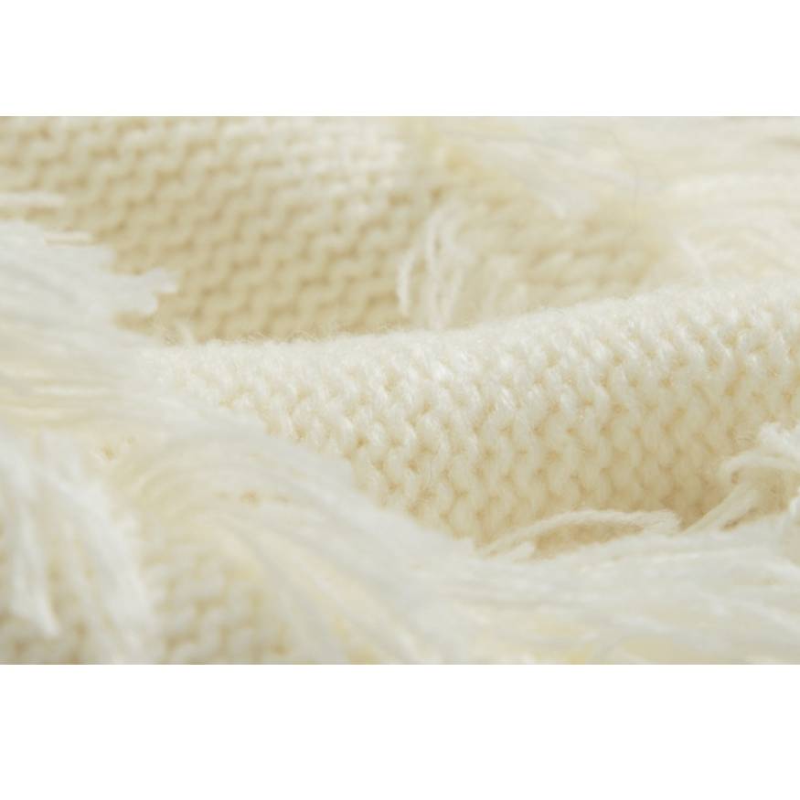 Stilvoller Strickpullover mit Quaste