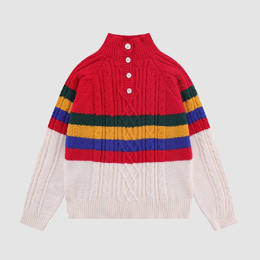 Farblich gestreifter Pullover mit halbem Knopfverschluss
