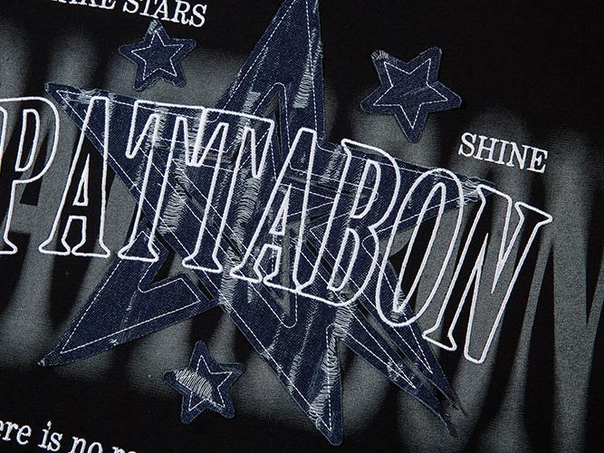 Camiseta con parche de estrella callejera