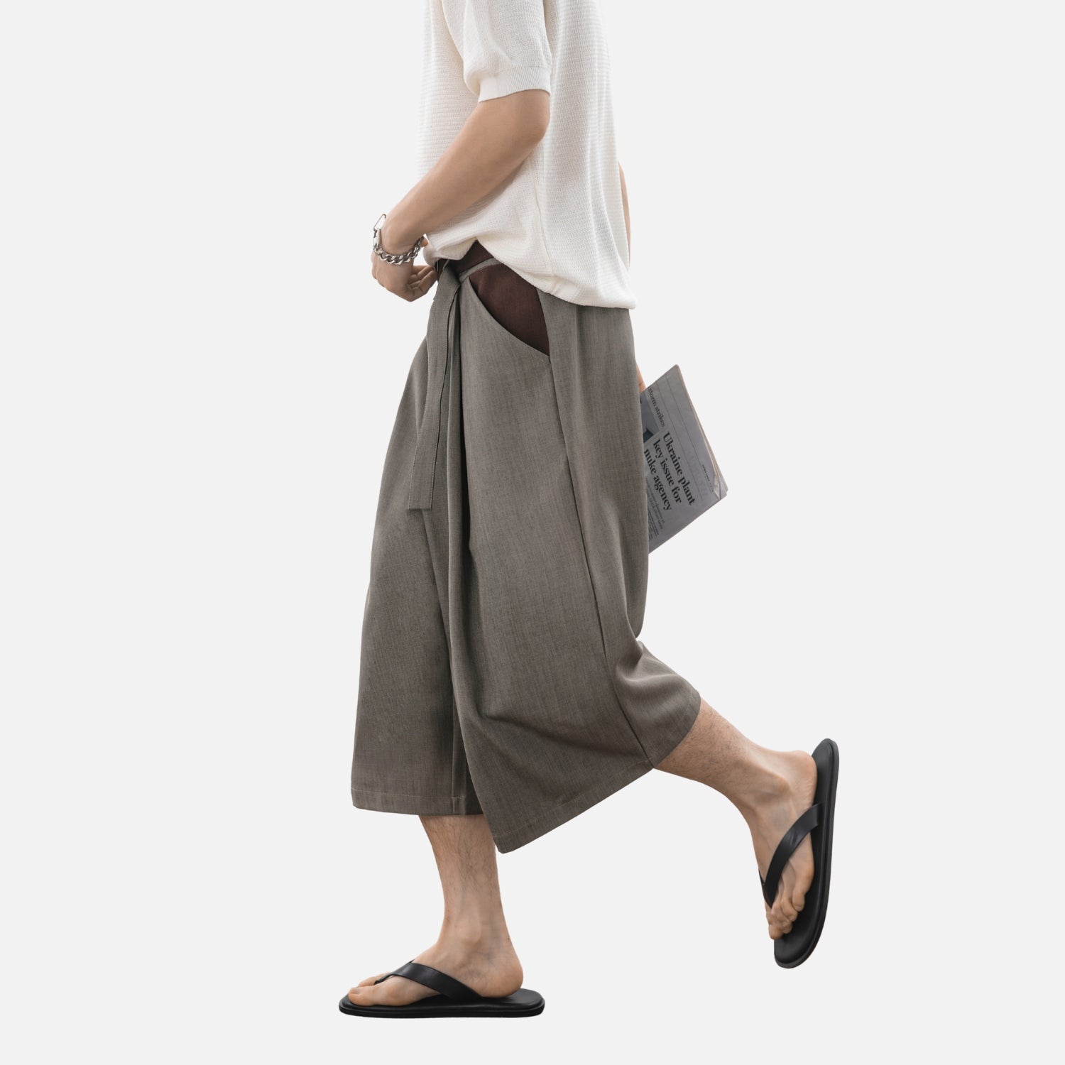 Clean-Fit Tailored Shorts