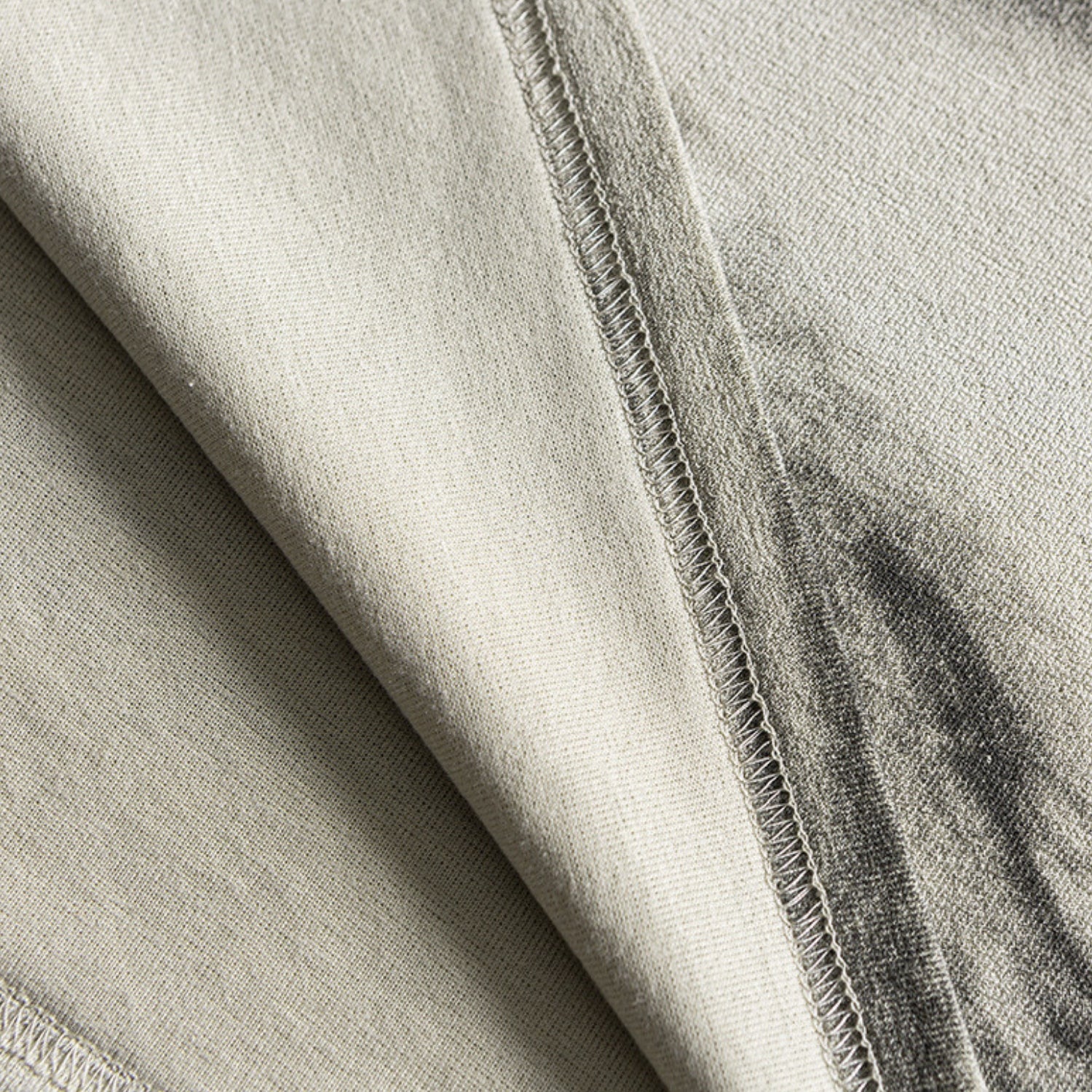 Graphic Colorblock Crewneck Tee