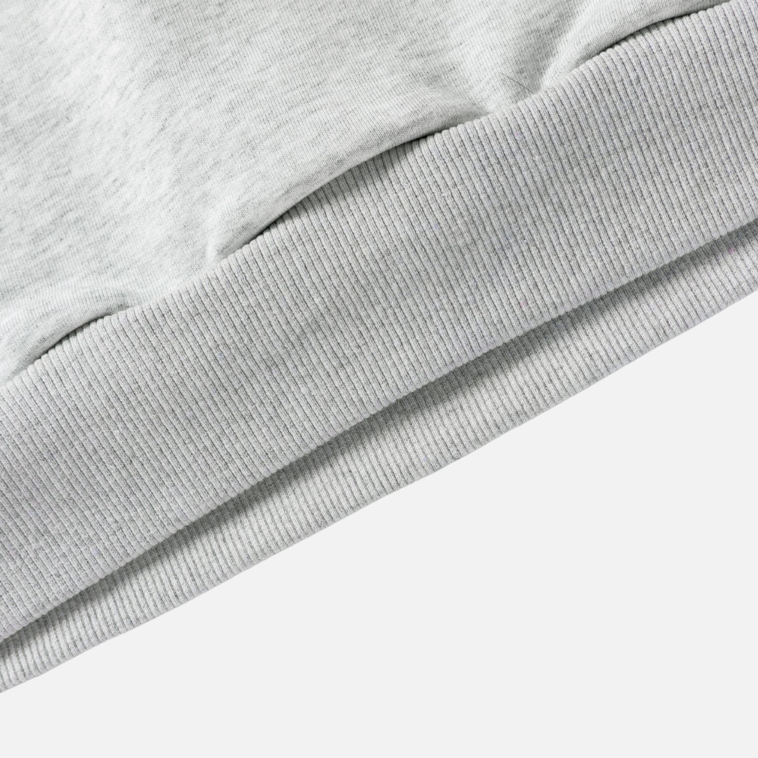 Sudadera con capucha bordada a mano