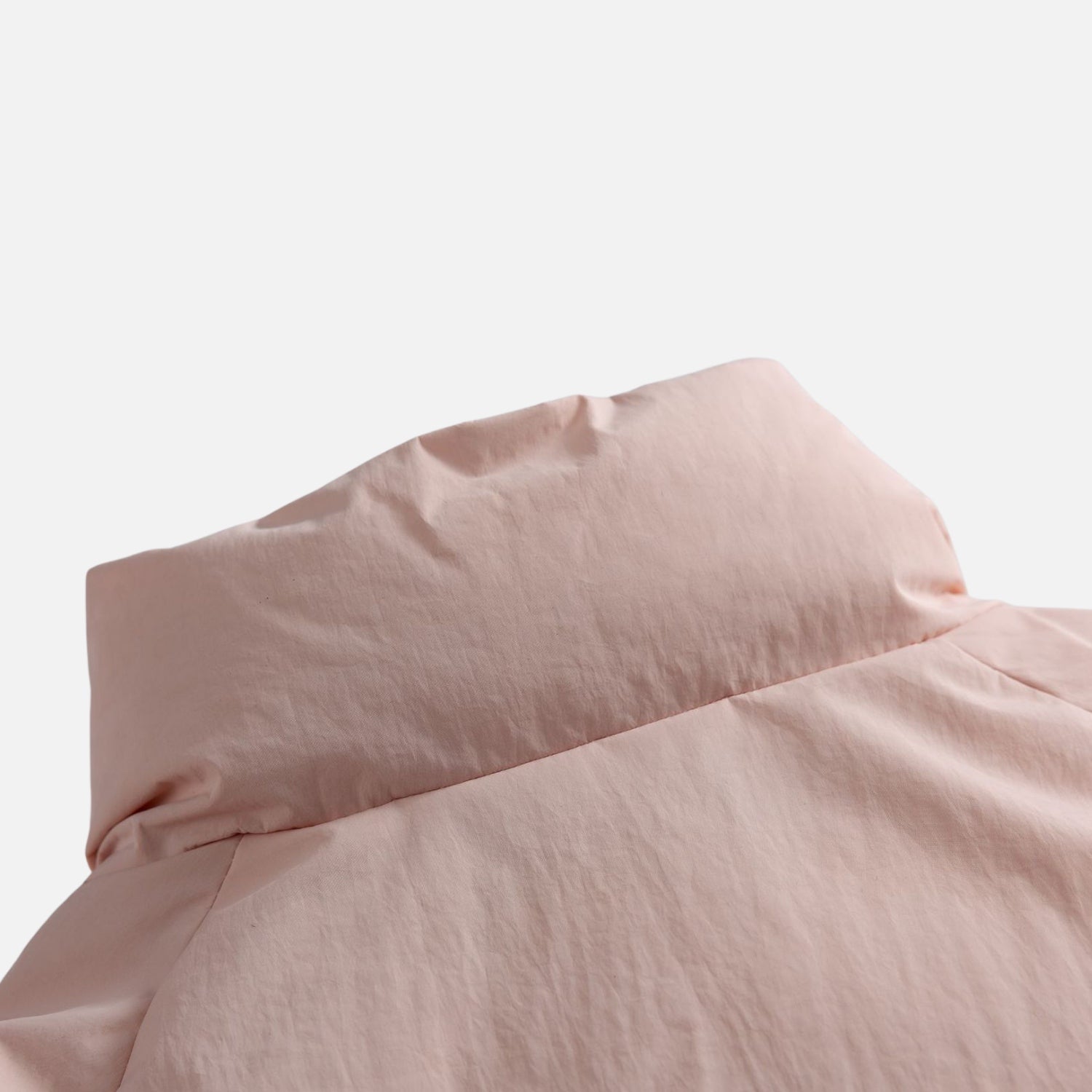 Minimalist Stand-Collar Puffer Jacket