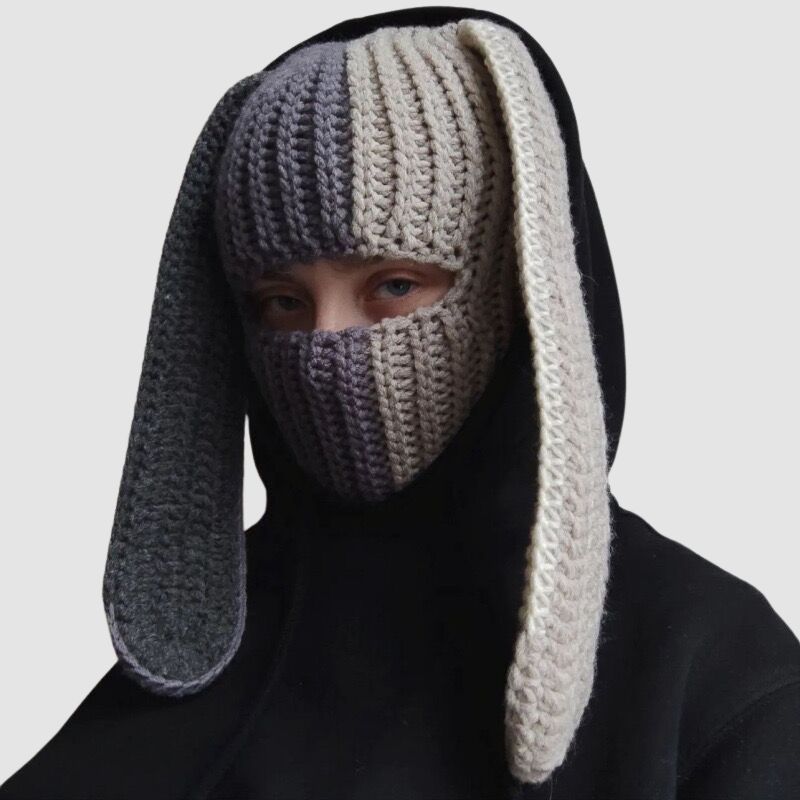Gorro de punto con diseño de orejas de conejo