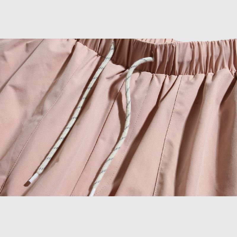 Pantalones cortos cargo con bolsillos grandes en 3D
