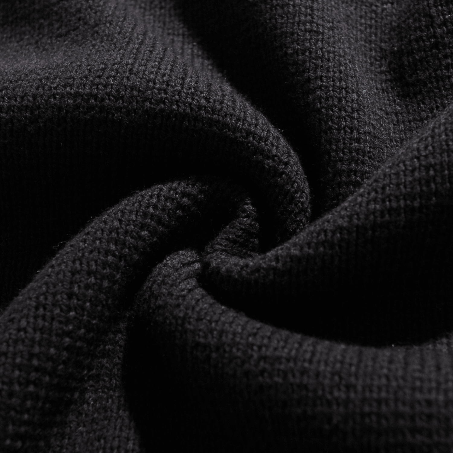 Grobstrickpullover mit Rollkragen