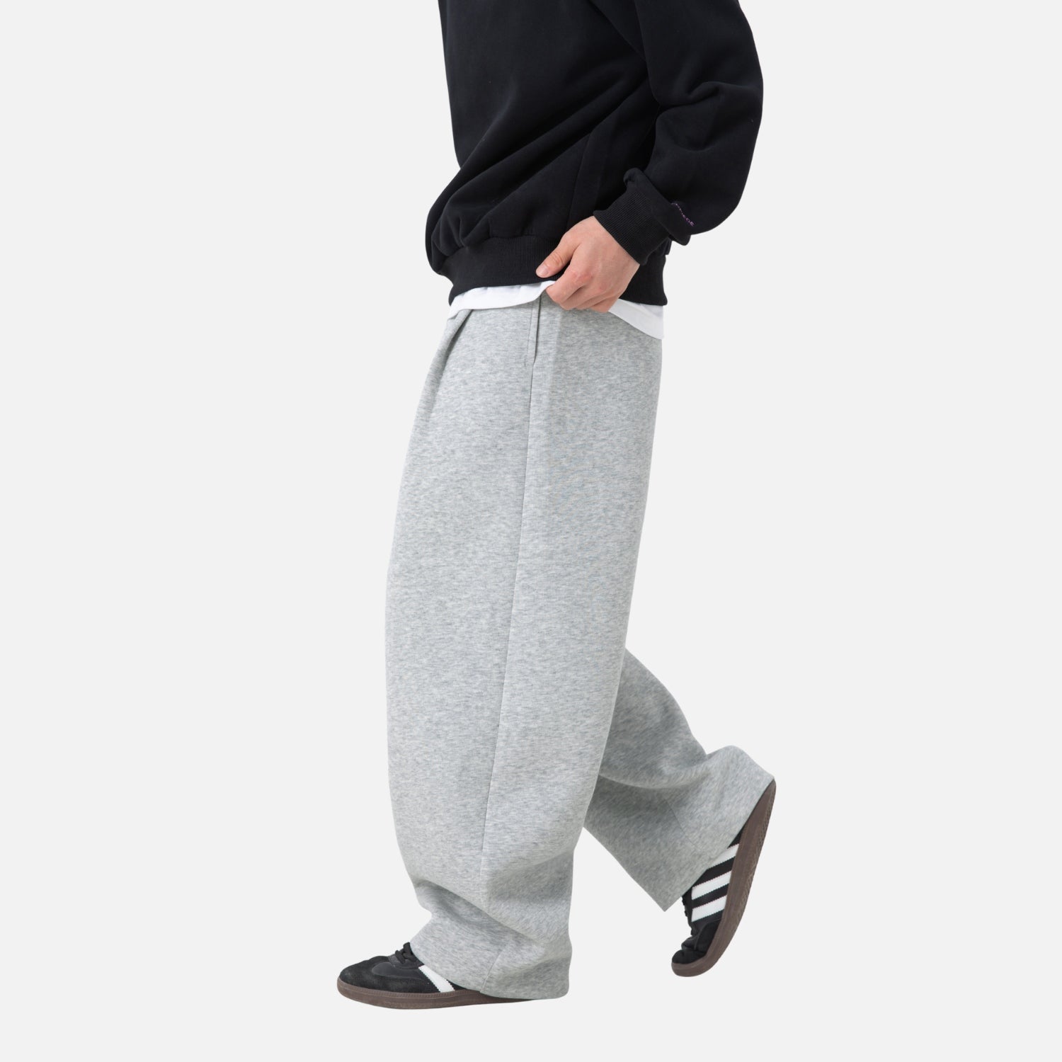 Pleated Straight Sweatpants