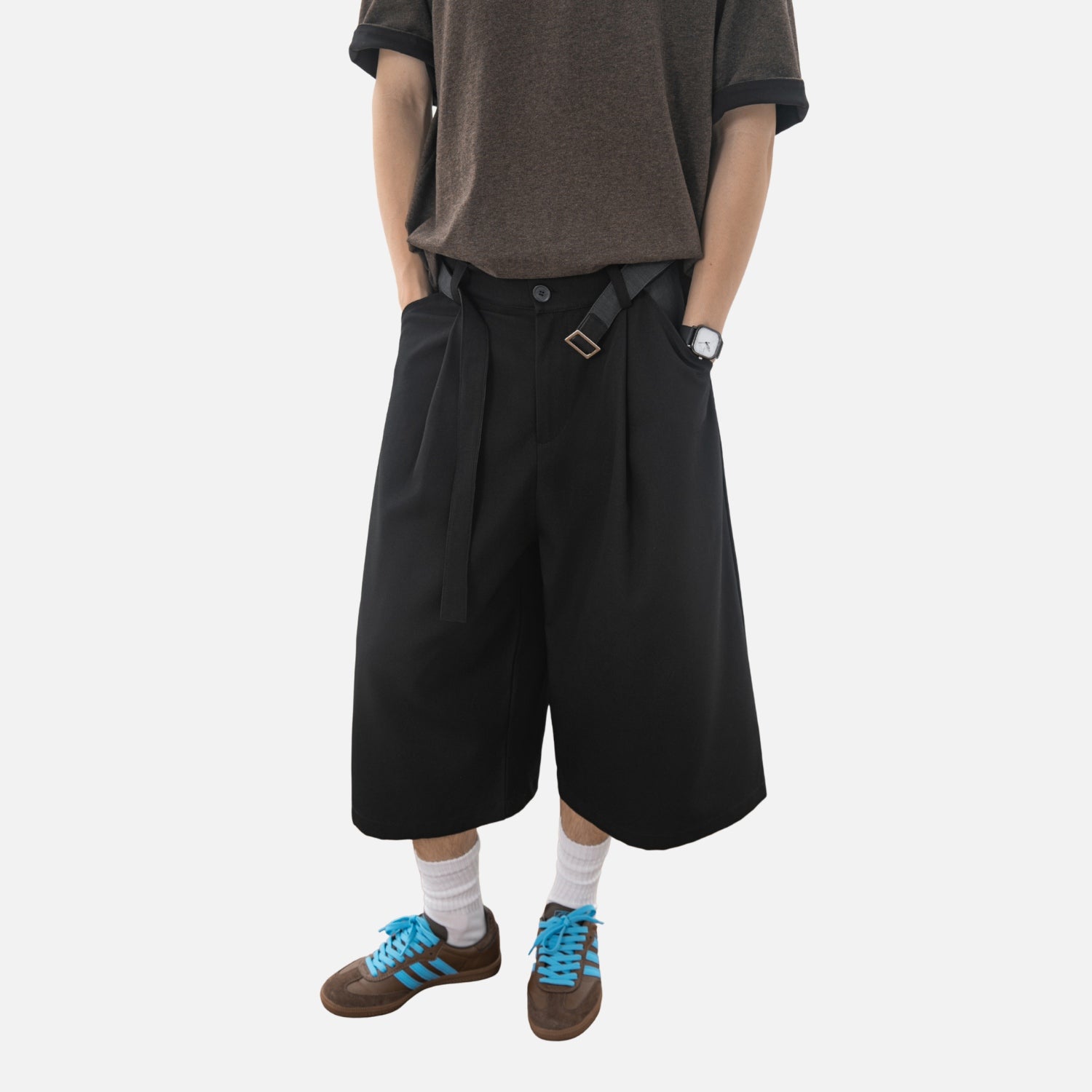 Clean-Fit Tailored Shorts