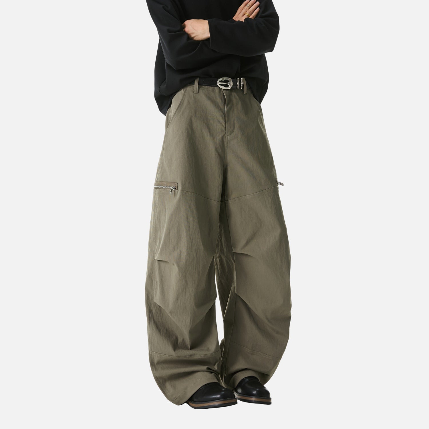 Pleated Slant Cargo Baggy Pants