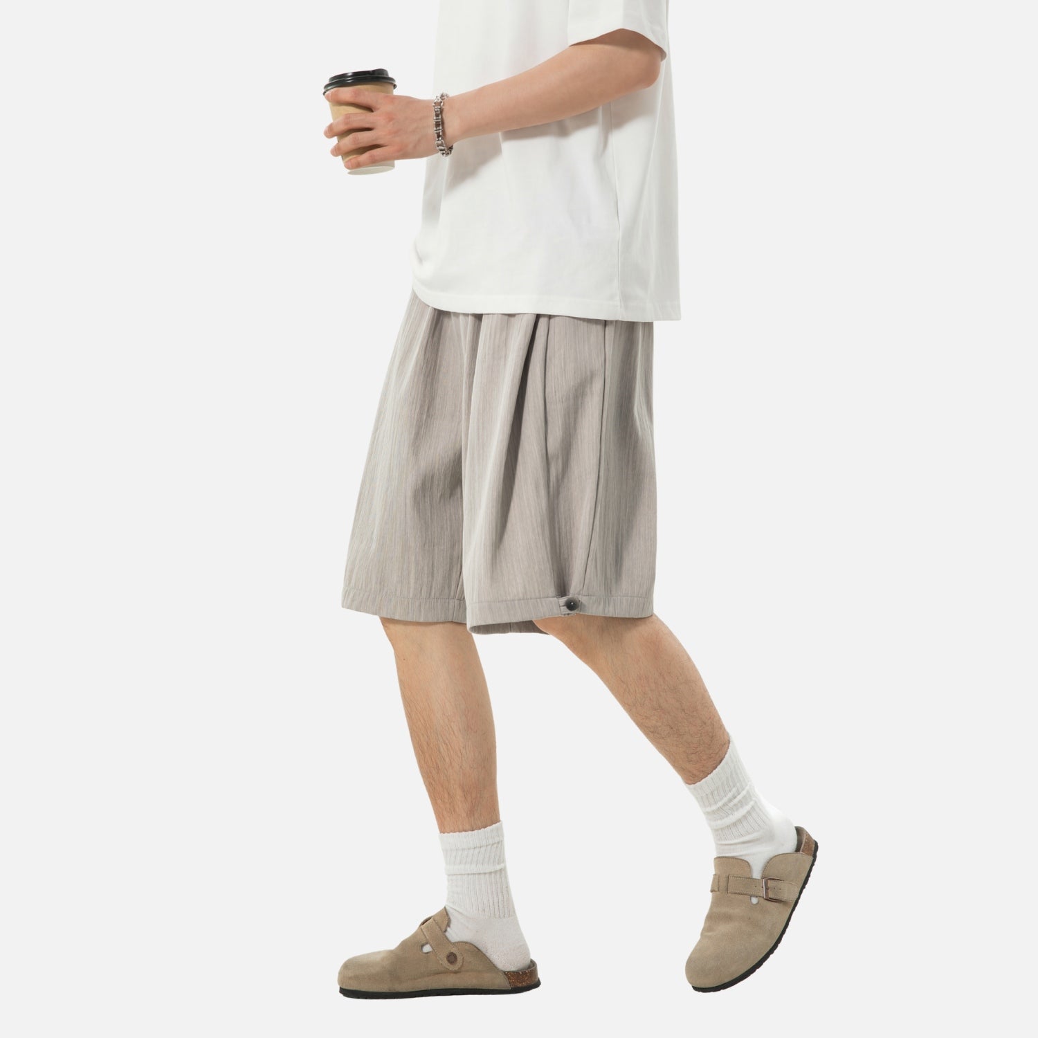 Pantalones cortos entallados plisados Clean-Fit