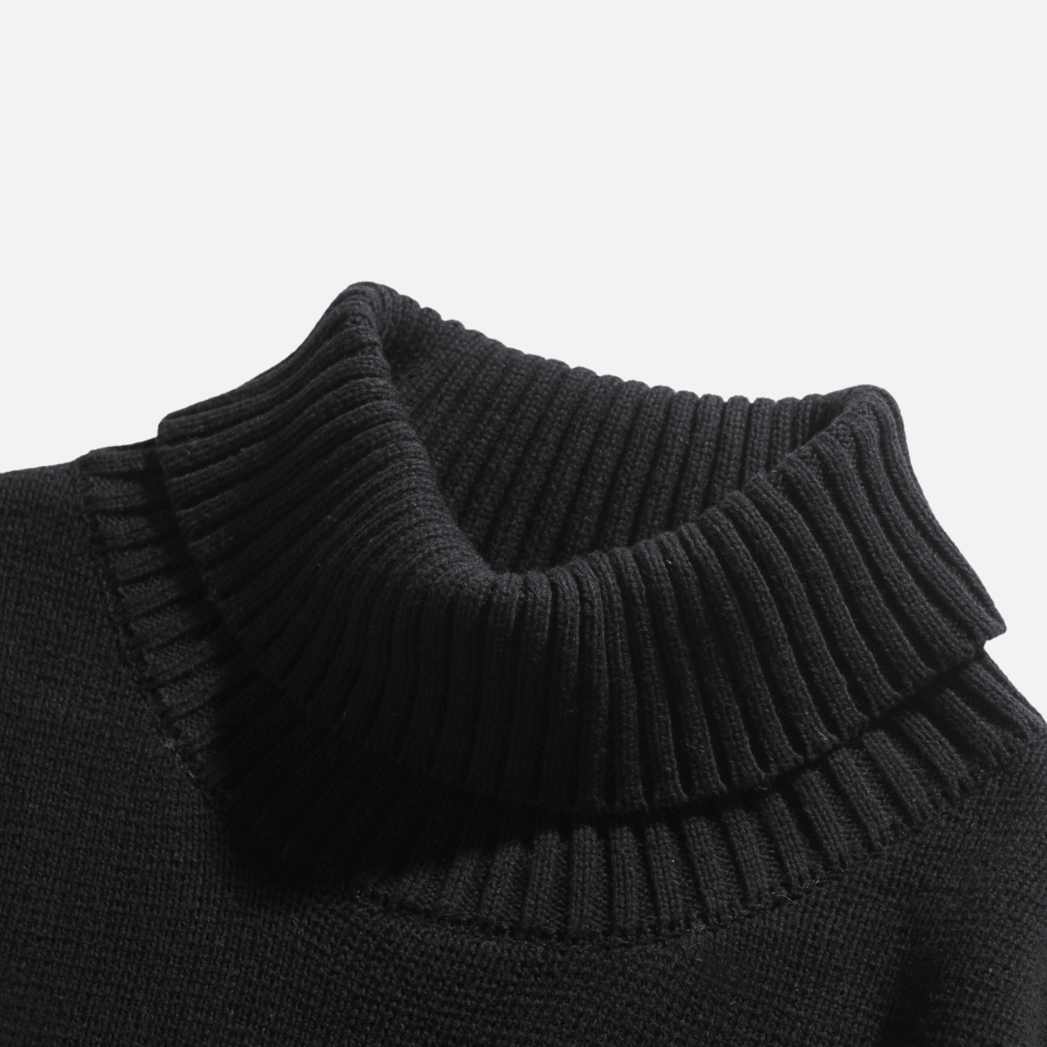 Grobstrickpullover mit Rollkragen