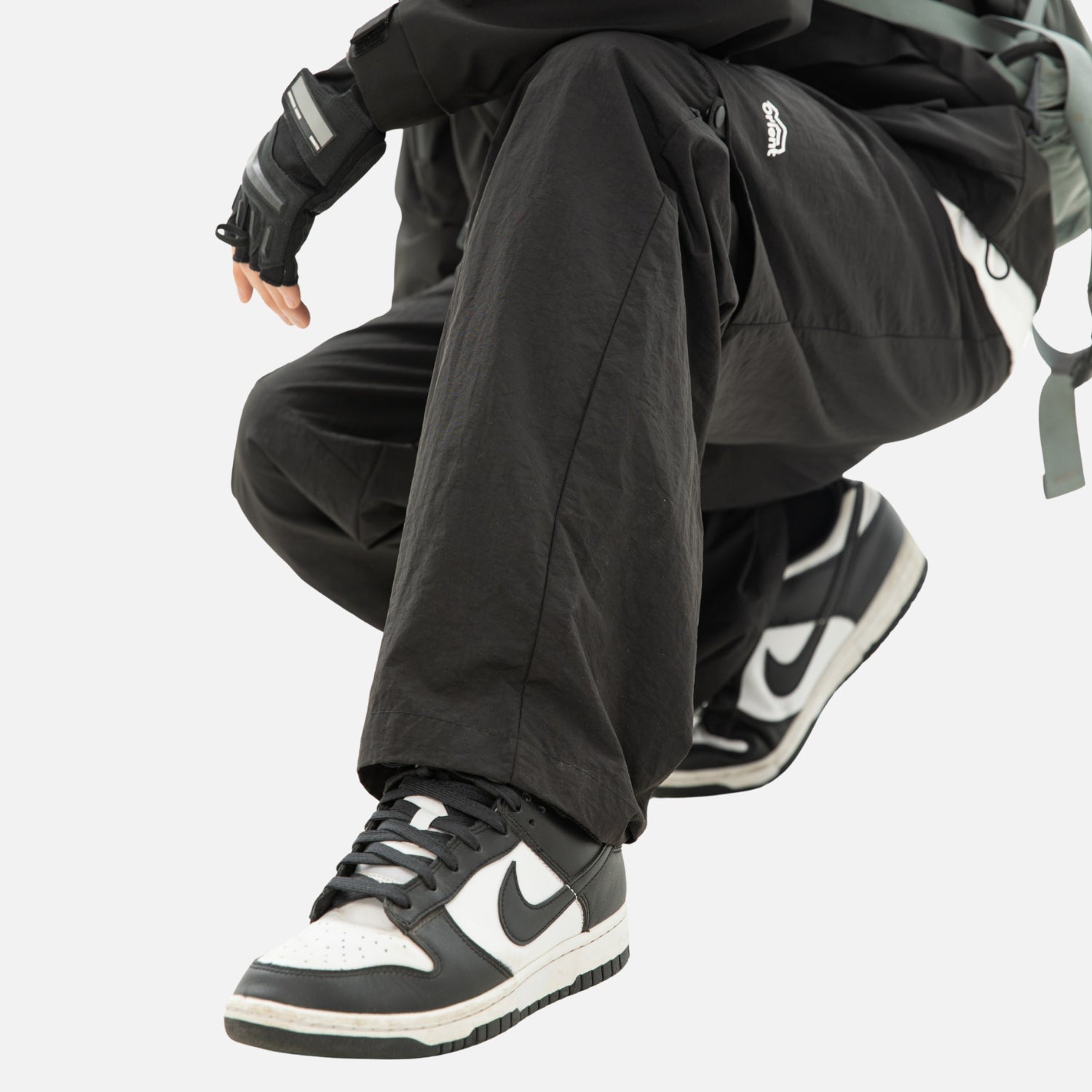 Verstellbare Cargohose aus Nylon