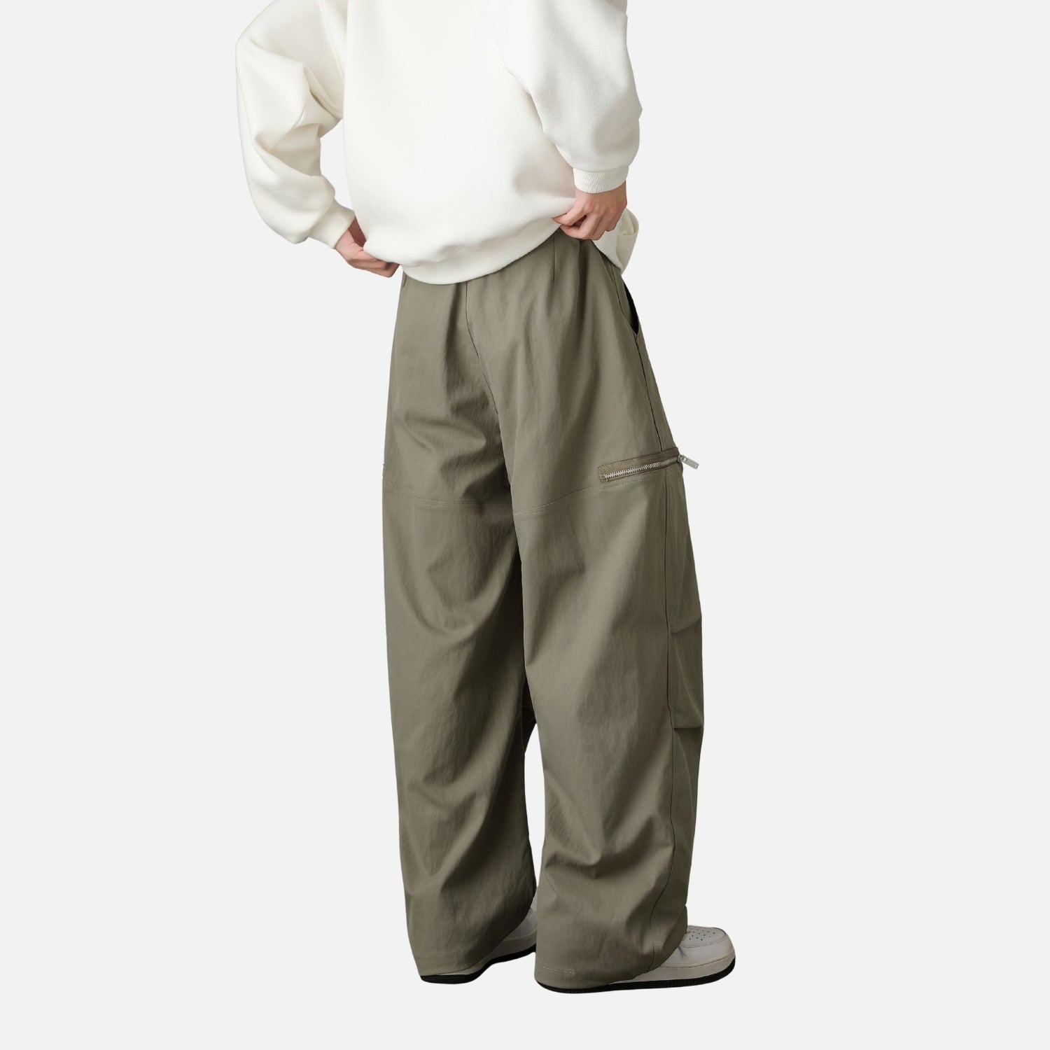 Pleated Slant Cargo Baggy Pants
