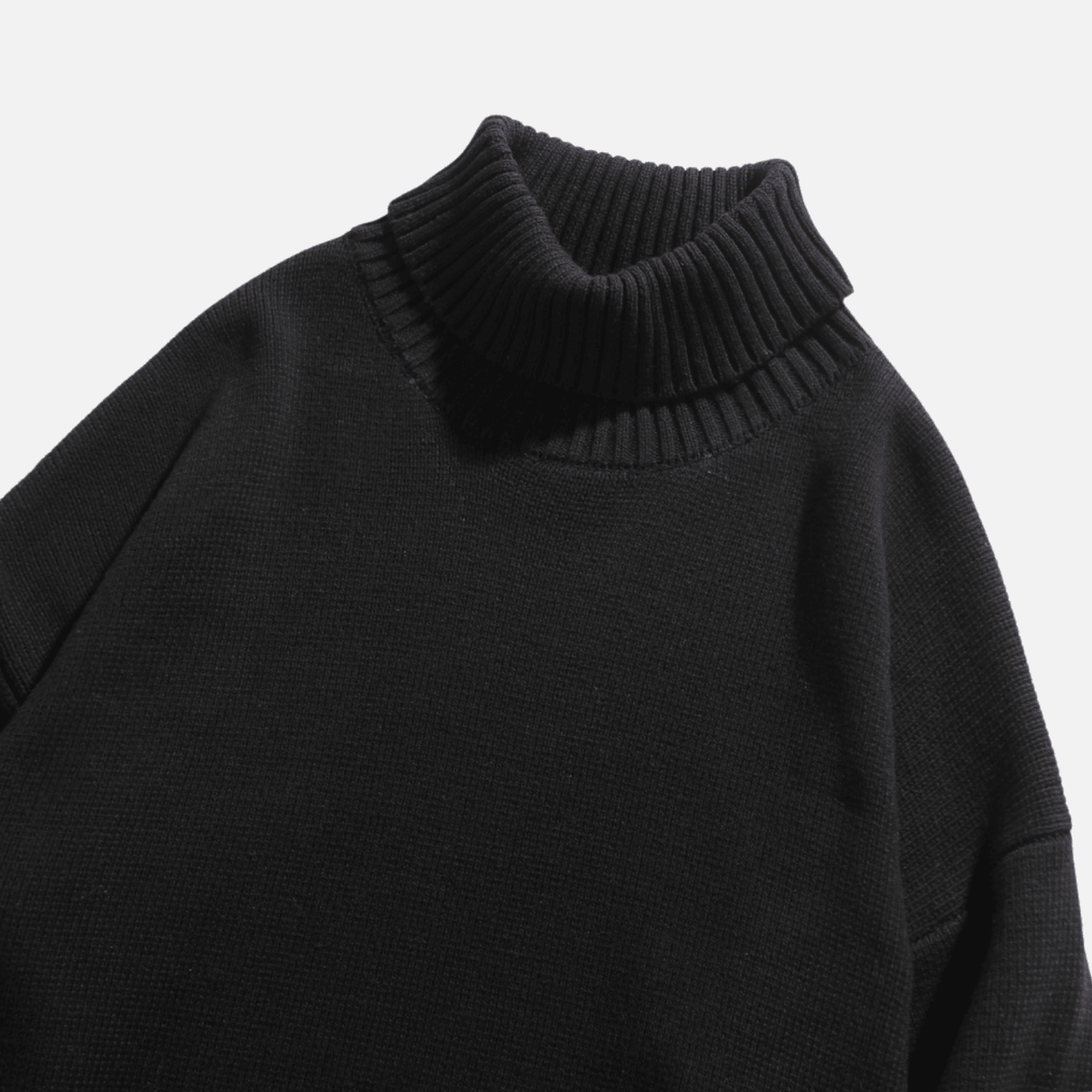 Grobstrickpullover mit Rollkragen