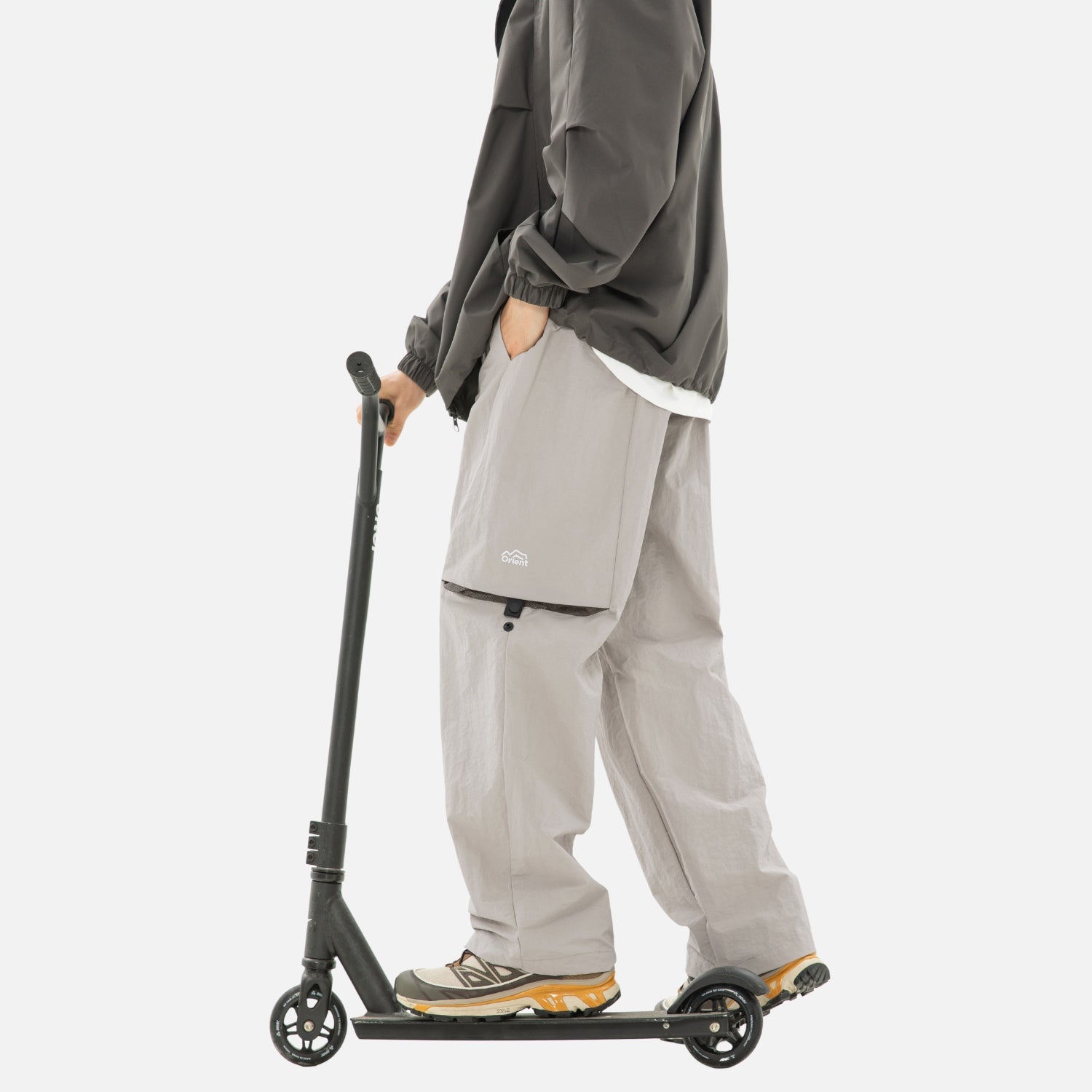 Verstellbare Cargohose aus Nylon