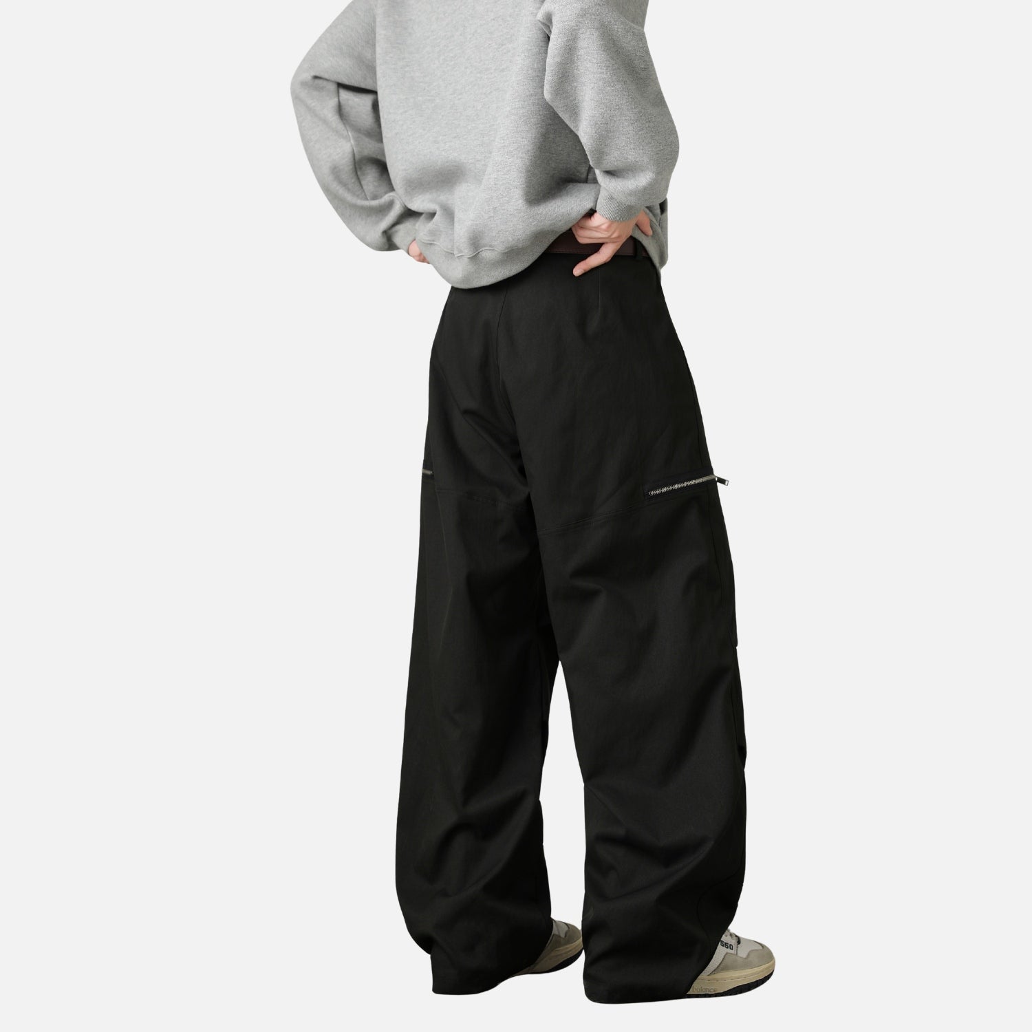 Pleated Slant Cargo Baggy Pants