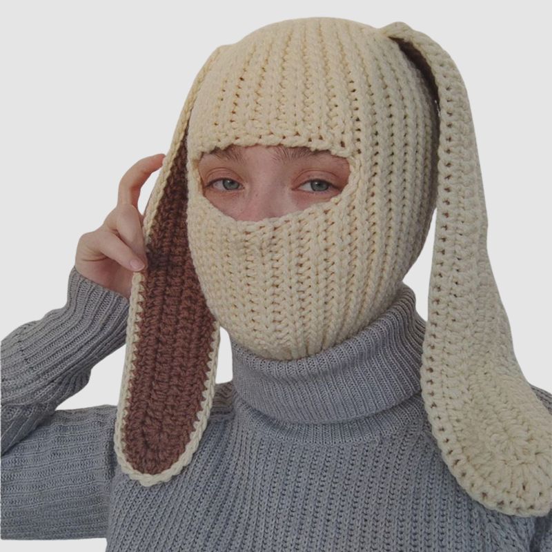 Gorro de punto con diseño de orejas de conejo