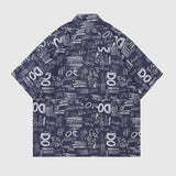 Camiseta con estampado completo de grafiti