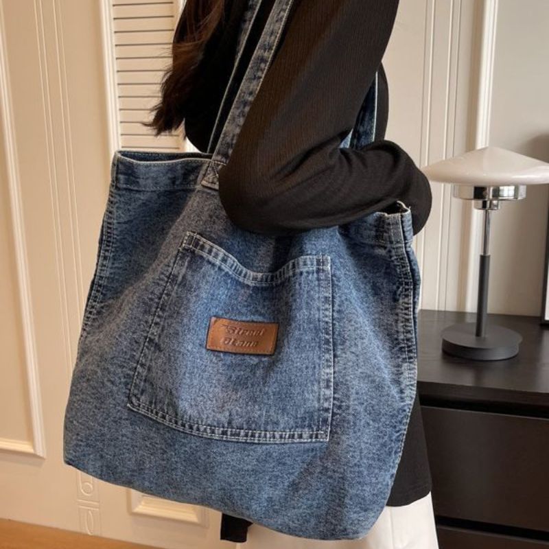 Bolso de hombro de mezclilla lavada