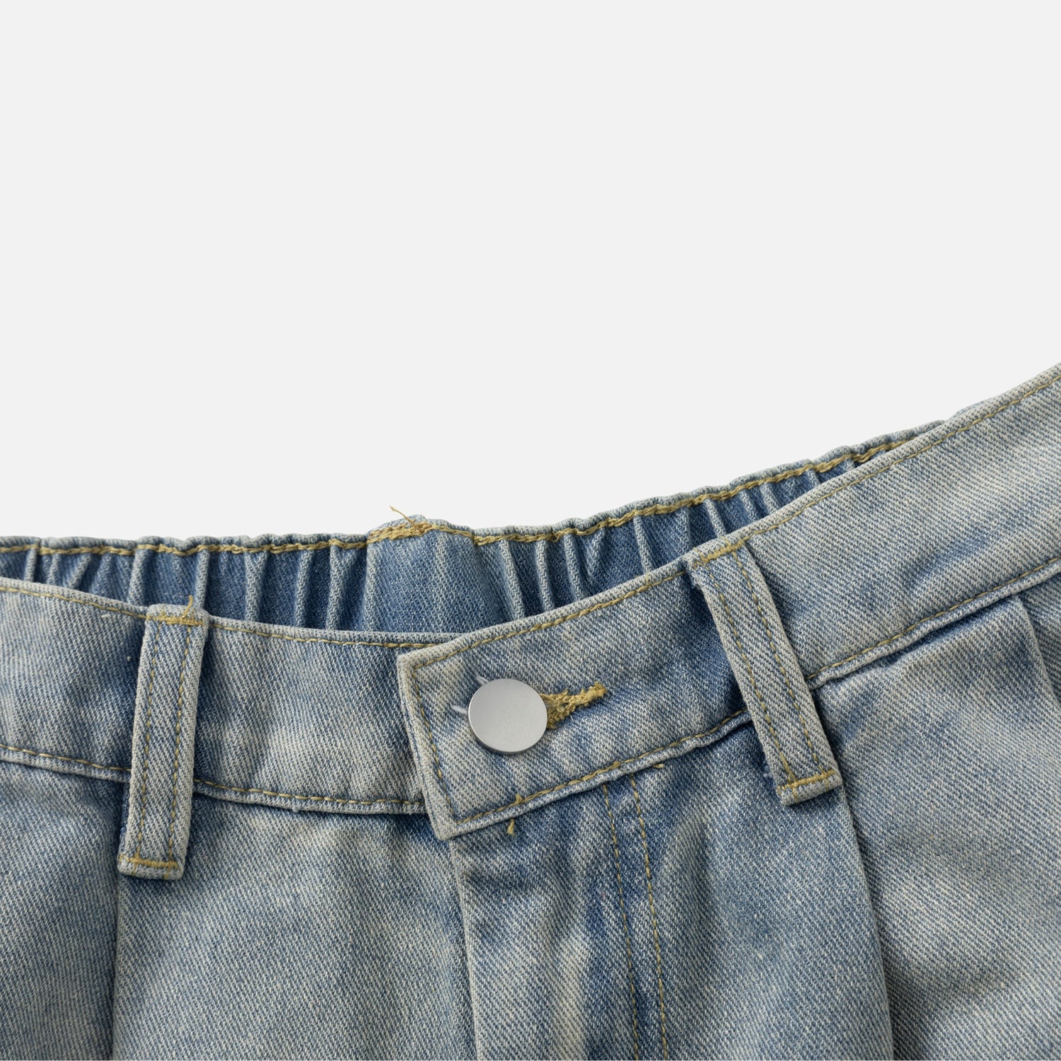 Washed Vintage Pleated Jeans