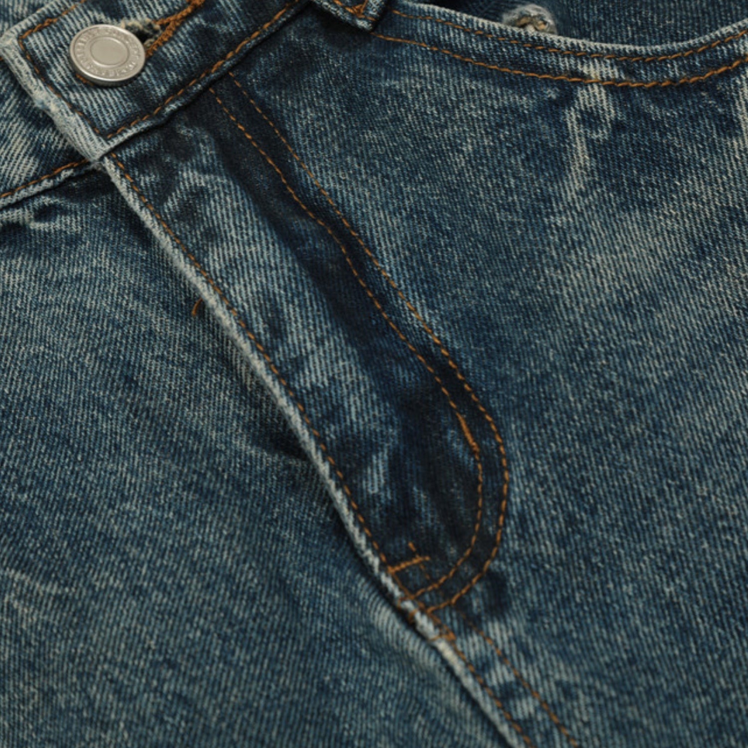 Washed Blade Baggy Jeans