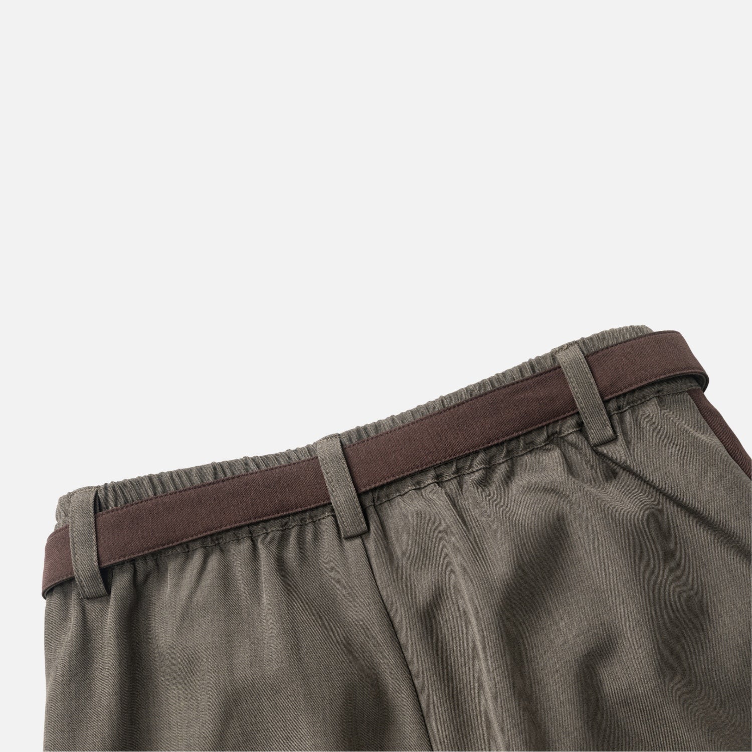 Clean-Fit Tailored Shorts