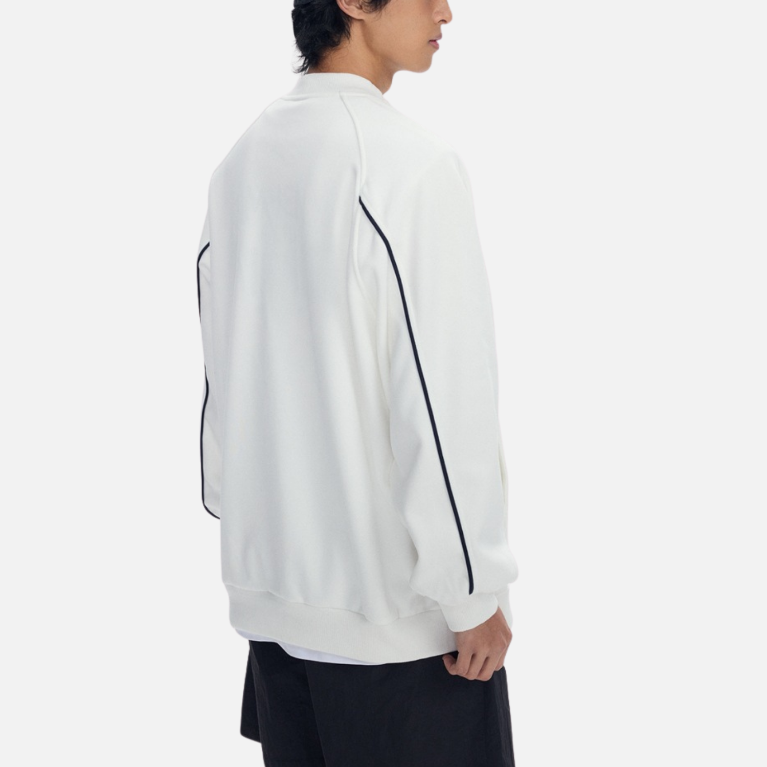 Sudadera japonesa de cuello redondo con bloques de color