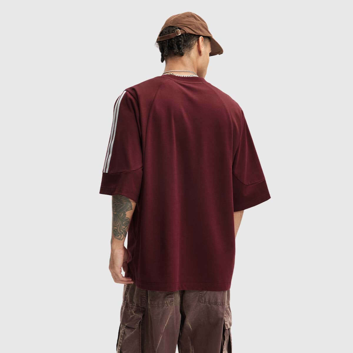 "WORLDWIDE 8" Graphic T-shirt