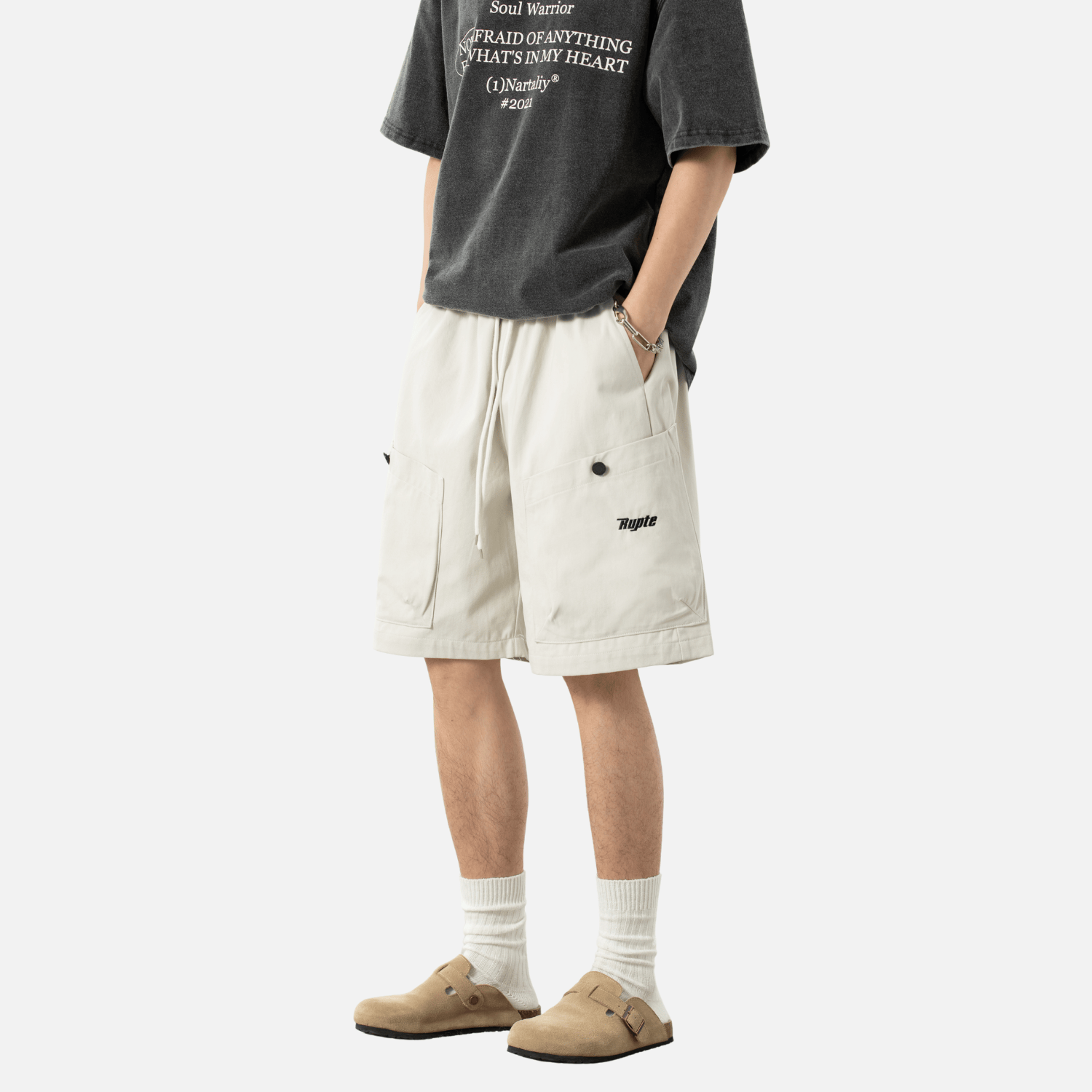 Letter Embroidery Cargo Shorts
