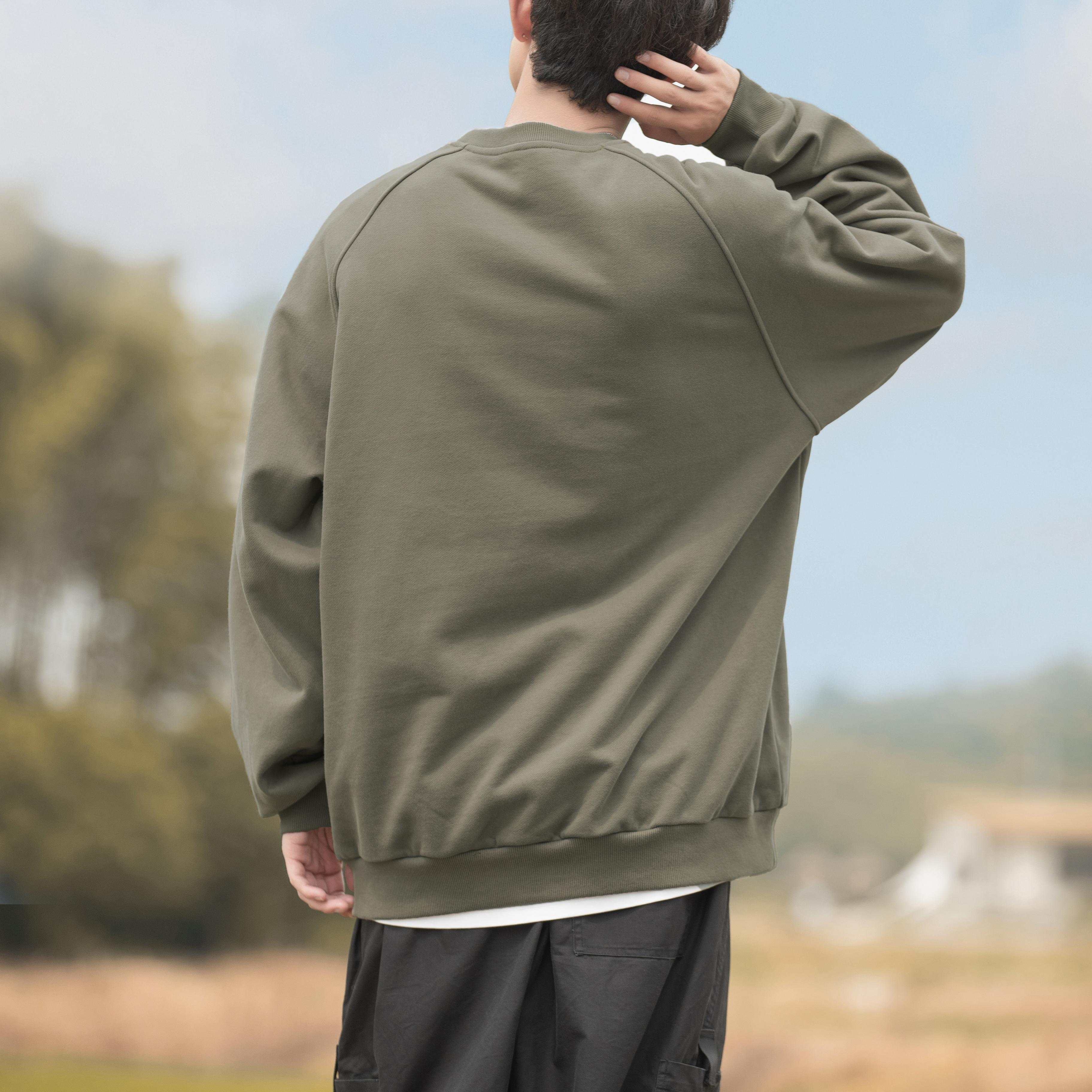 400G Colorblock Embroidered Sweatshirt