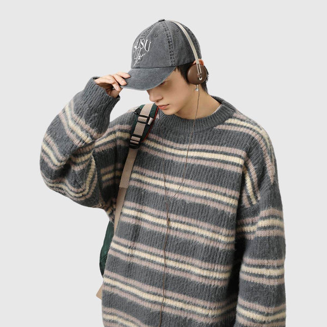Japanischer gestreifter Strickpullover