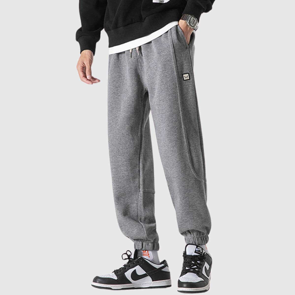 Pantalones deportivos con cintura elástica