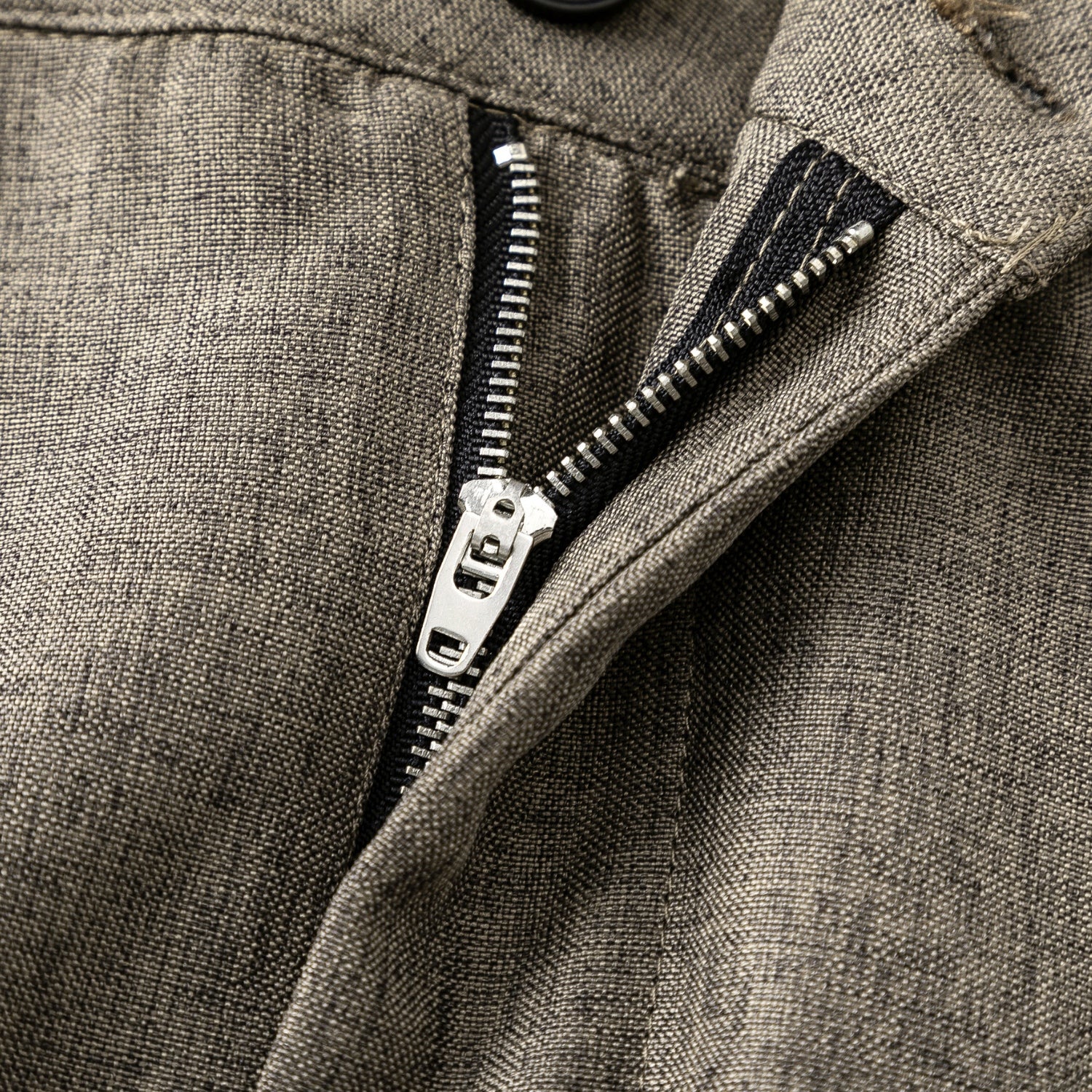 Elegant Pleated Texture Trousers