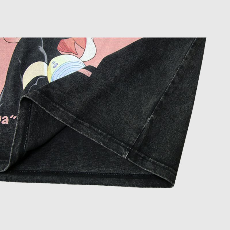 Camiseta con estampado de chica de anime