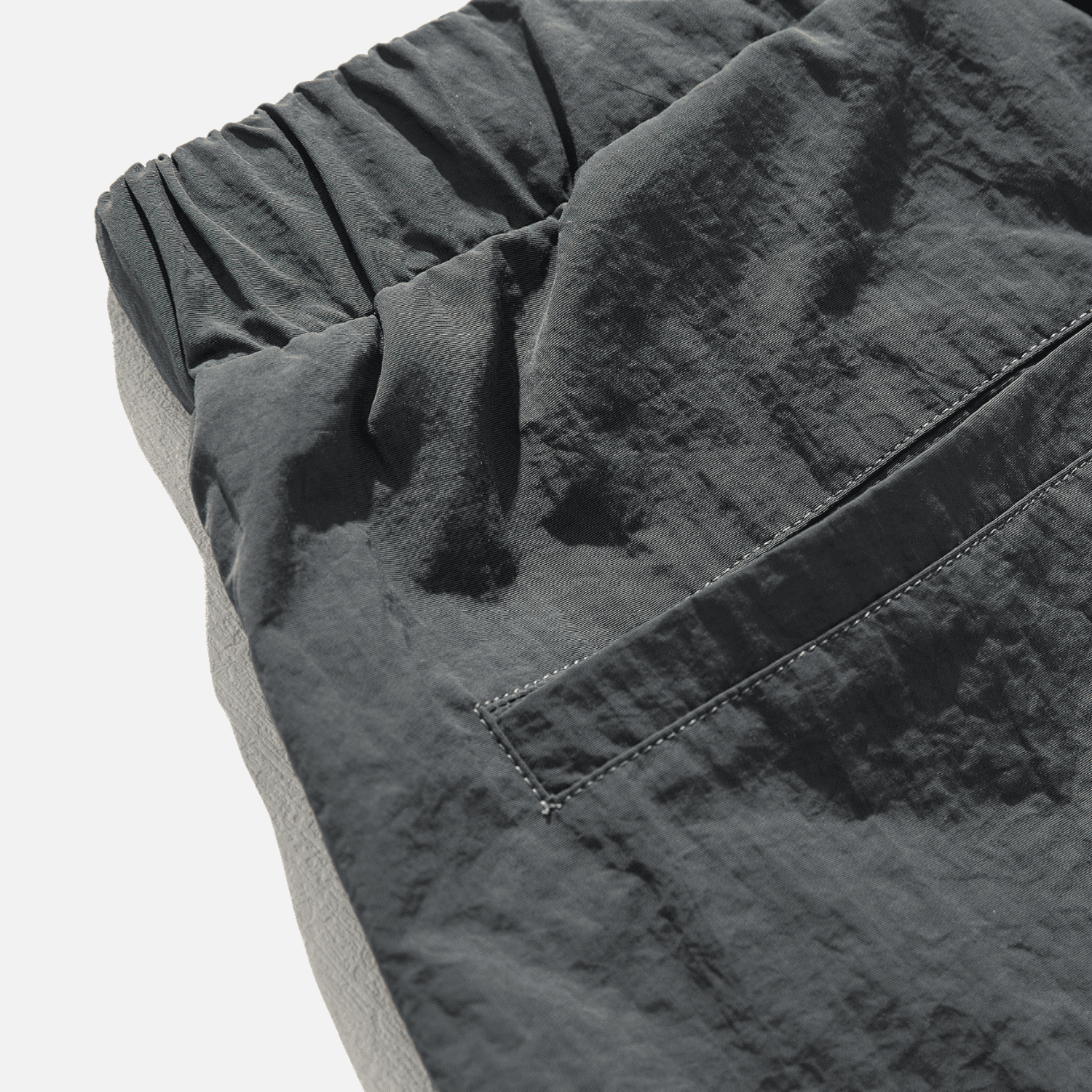Pantalones Yamamoto con cinturón repelentes al agua