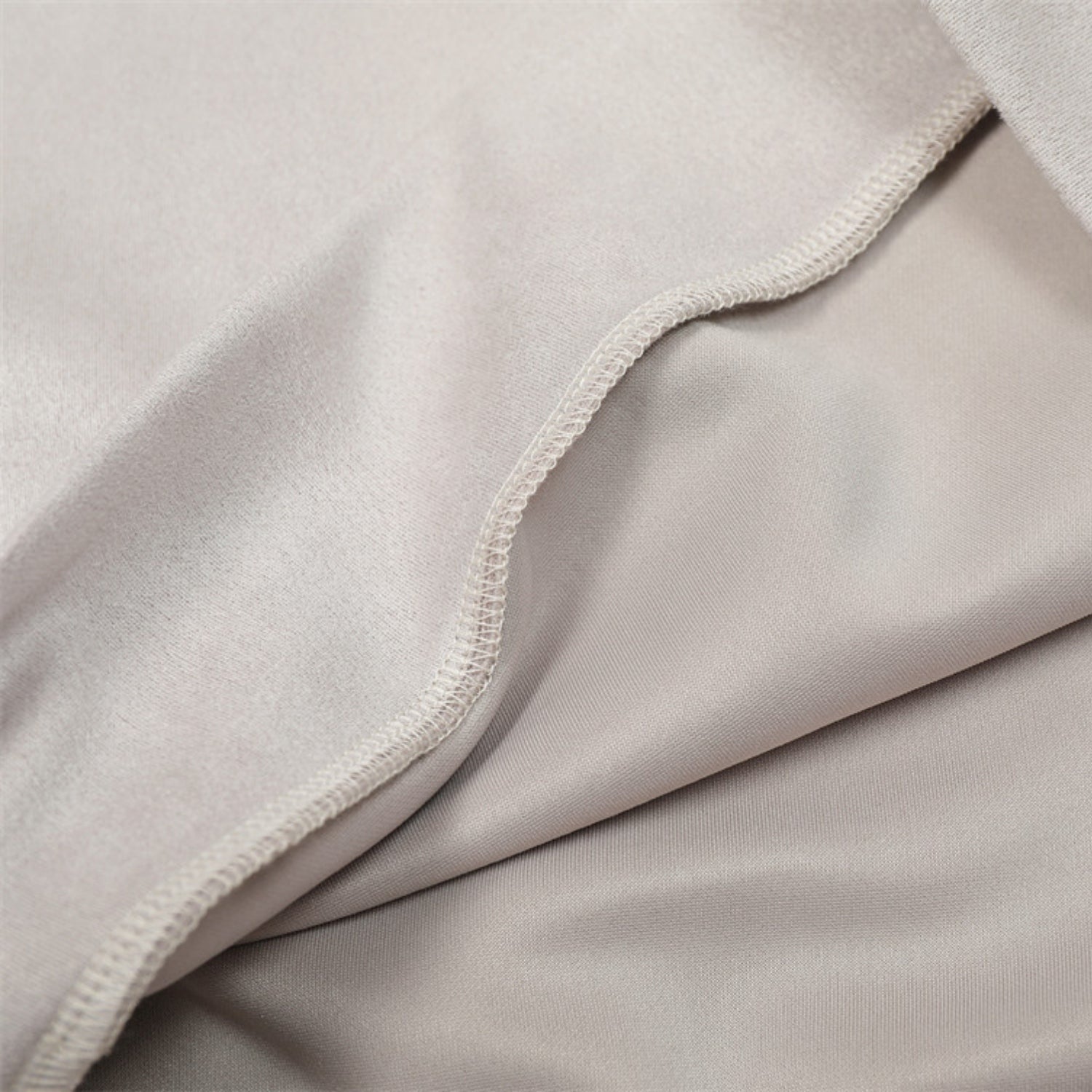 Contour Line Pullover Sweatshirt