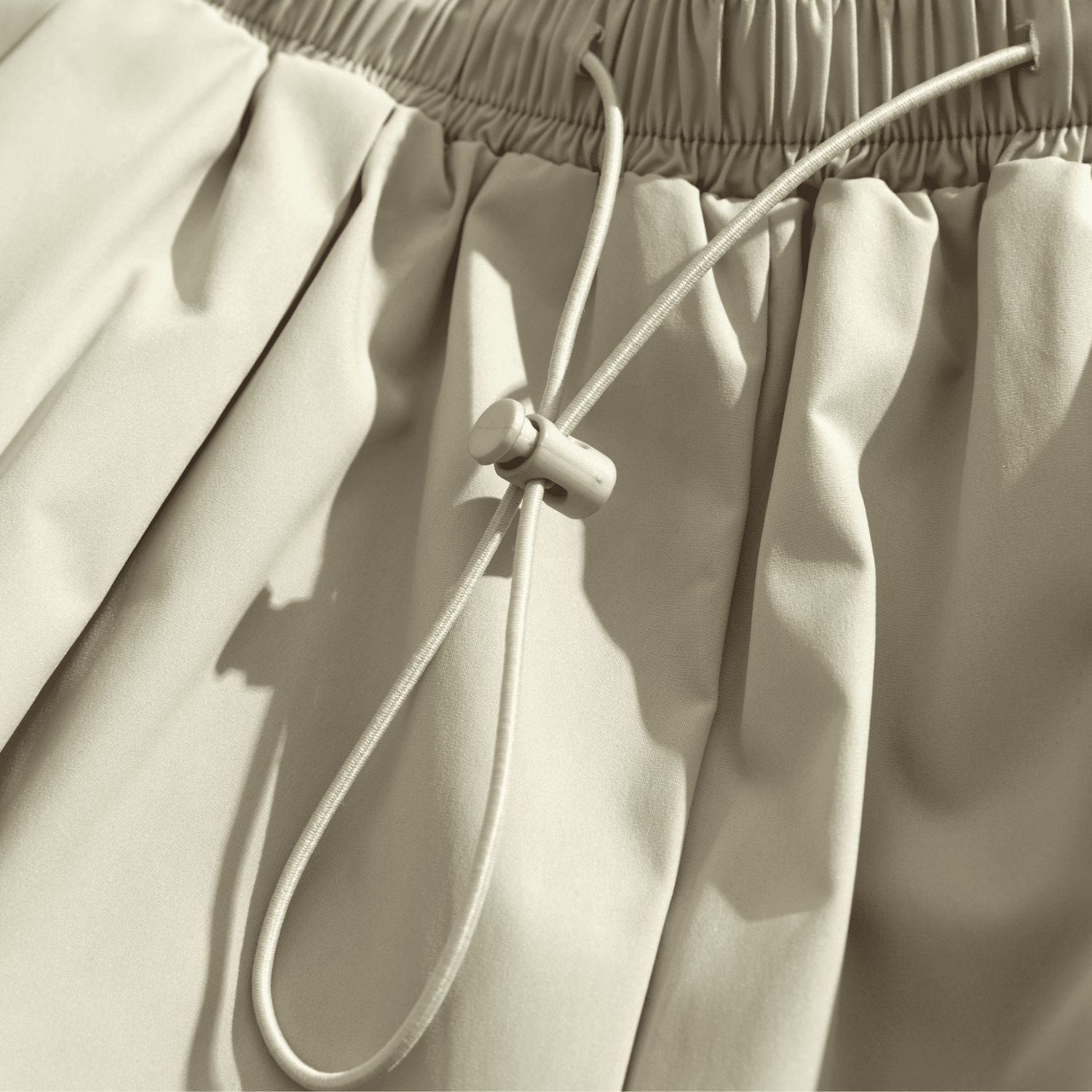 Pantalones cortos cargo con bolsillos grandes