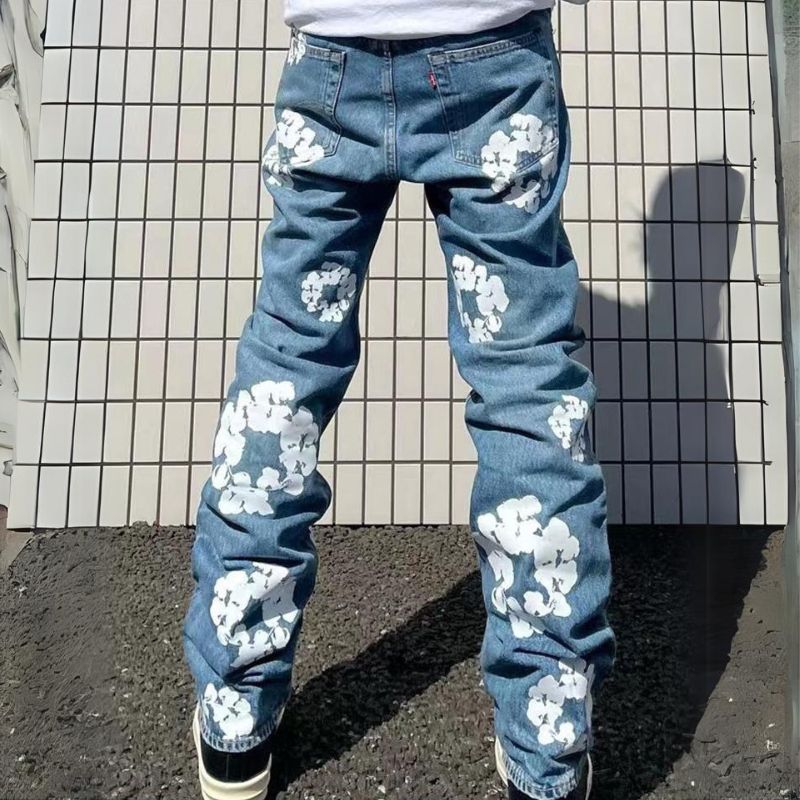 Vaqueros estampados con patrón de kapok