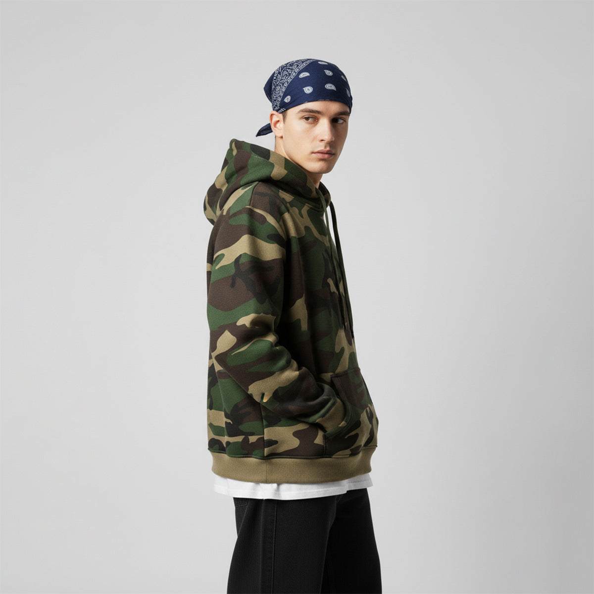 Lockerer, lässiger Hoodie mit Camouflage-Muster