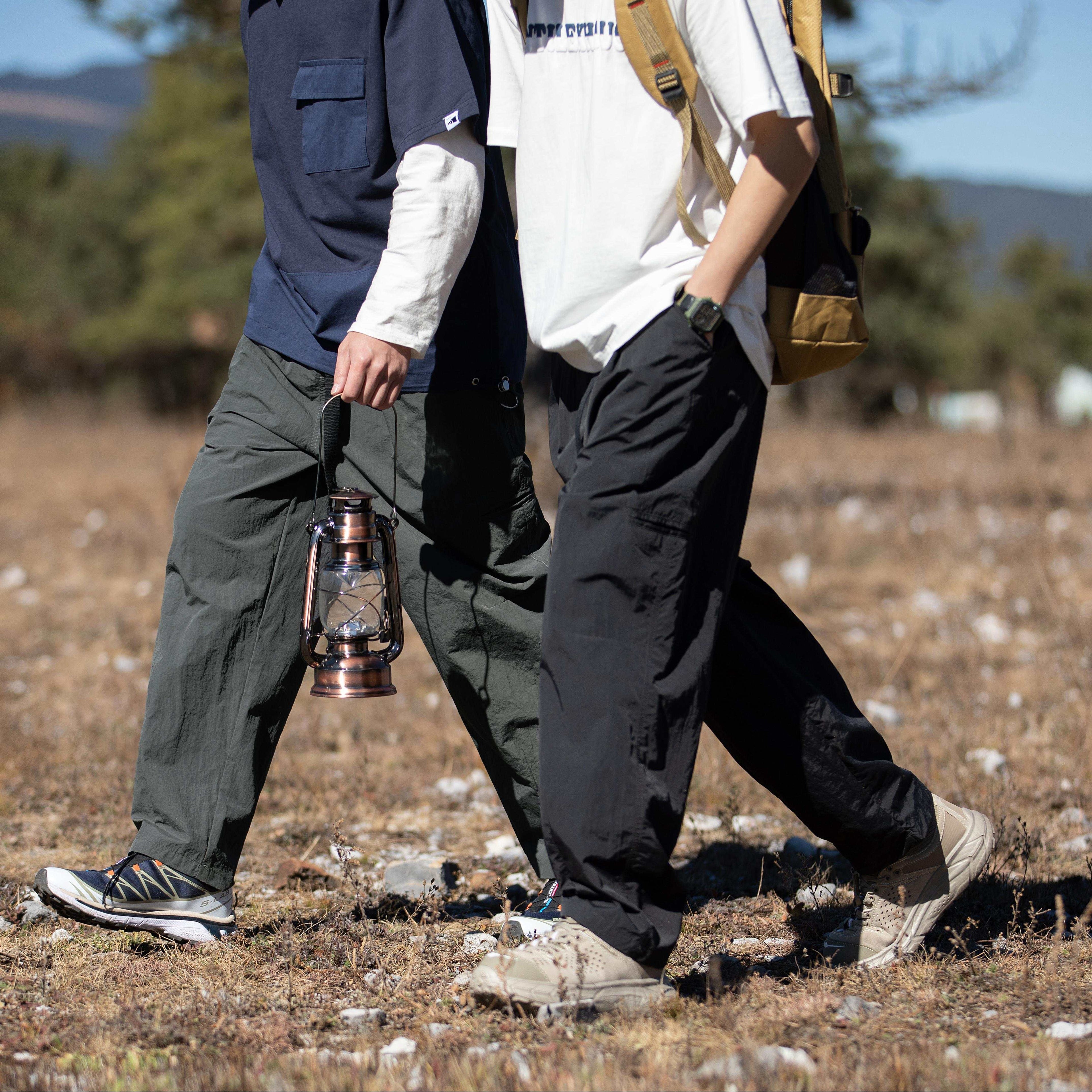 Pantalones Yamamoto con cinturón repelentes al agua