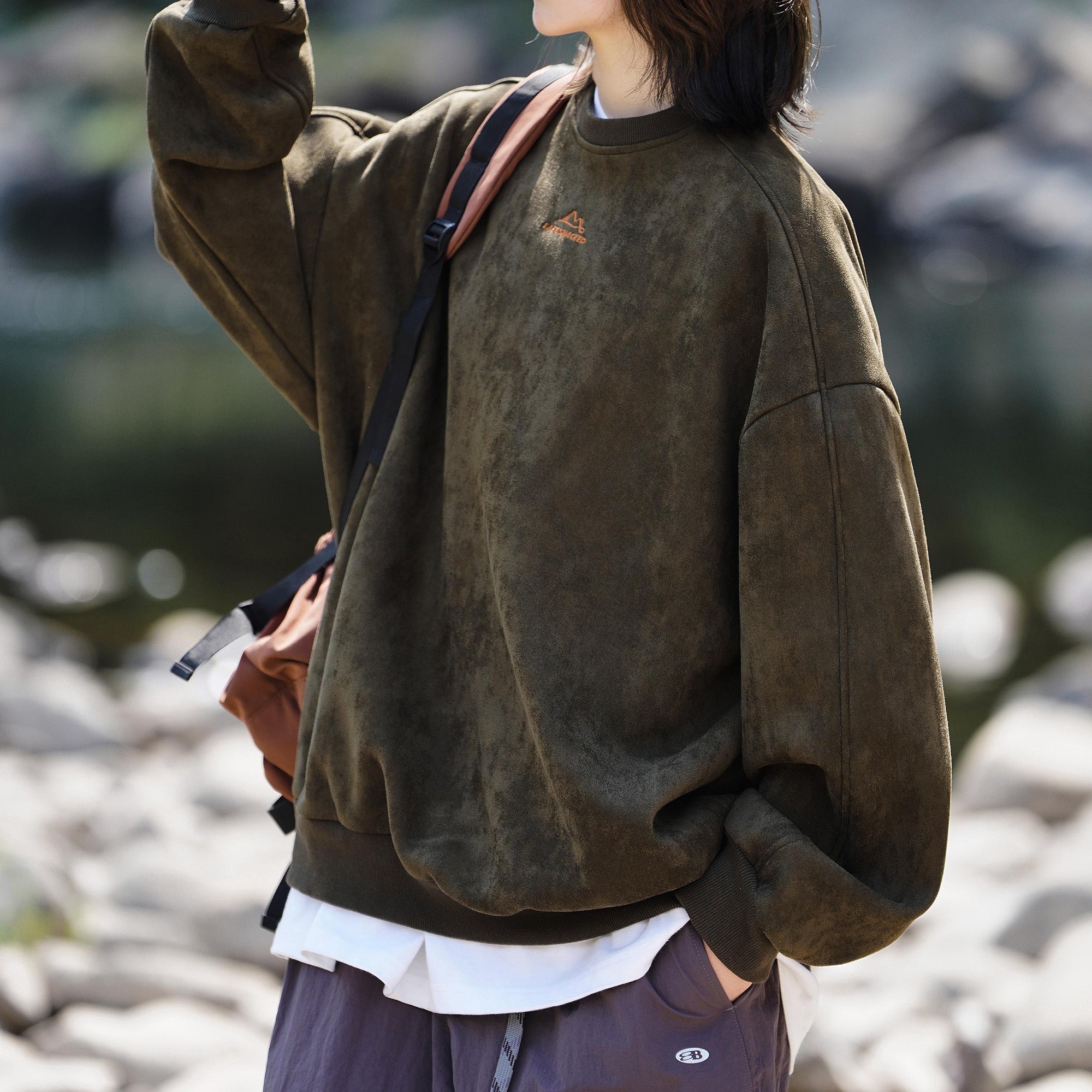 Fleece-Sweatshirt mit Vintage-Mountain-Logo