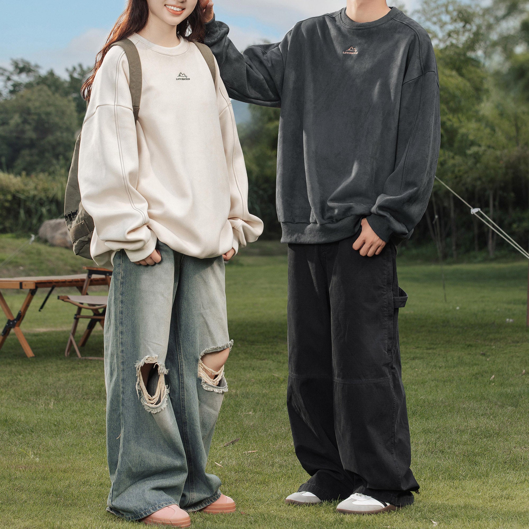 Fleece-Sweatshirt mit Vintage-Mountain-Logo