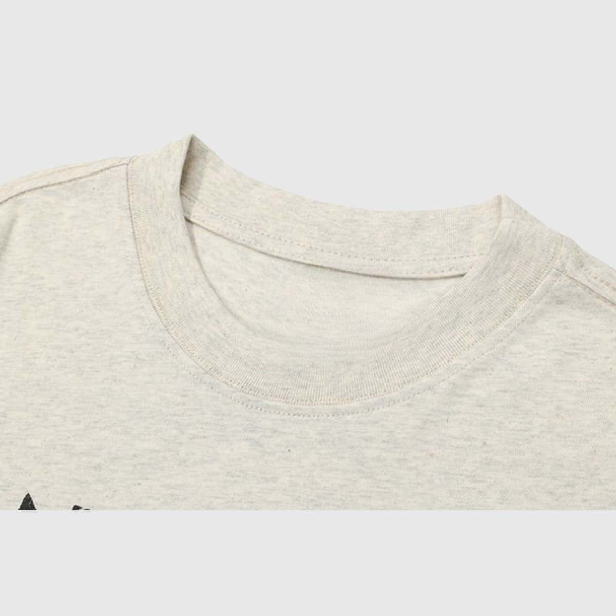 Camiseta gráfica vintage