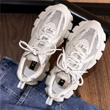 Atmungsaktive, leichte Turnschuhe aus Mesh-Patchwork
