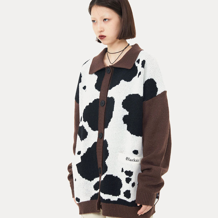 Suéter tipo cárdigan con estampado de vaca