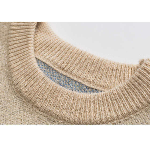 Pullover mit Rundhalsausschnitt und Landschaftsmalerei