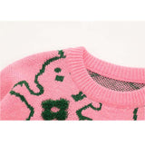Abrazando al conejo Cartoon Knit Sweater